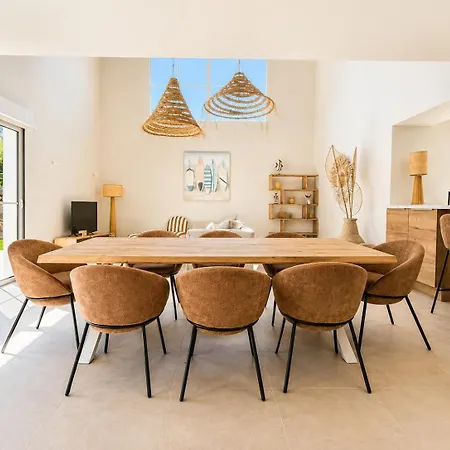 Prestige N5 - Piscine - 10 Personnes